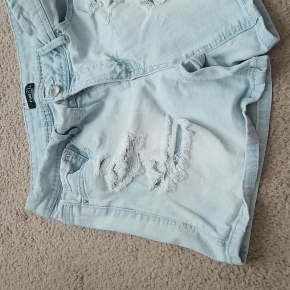 Rue 21 Distressed Denim Shorts - Picture 2 of 13